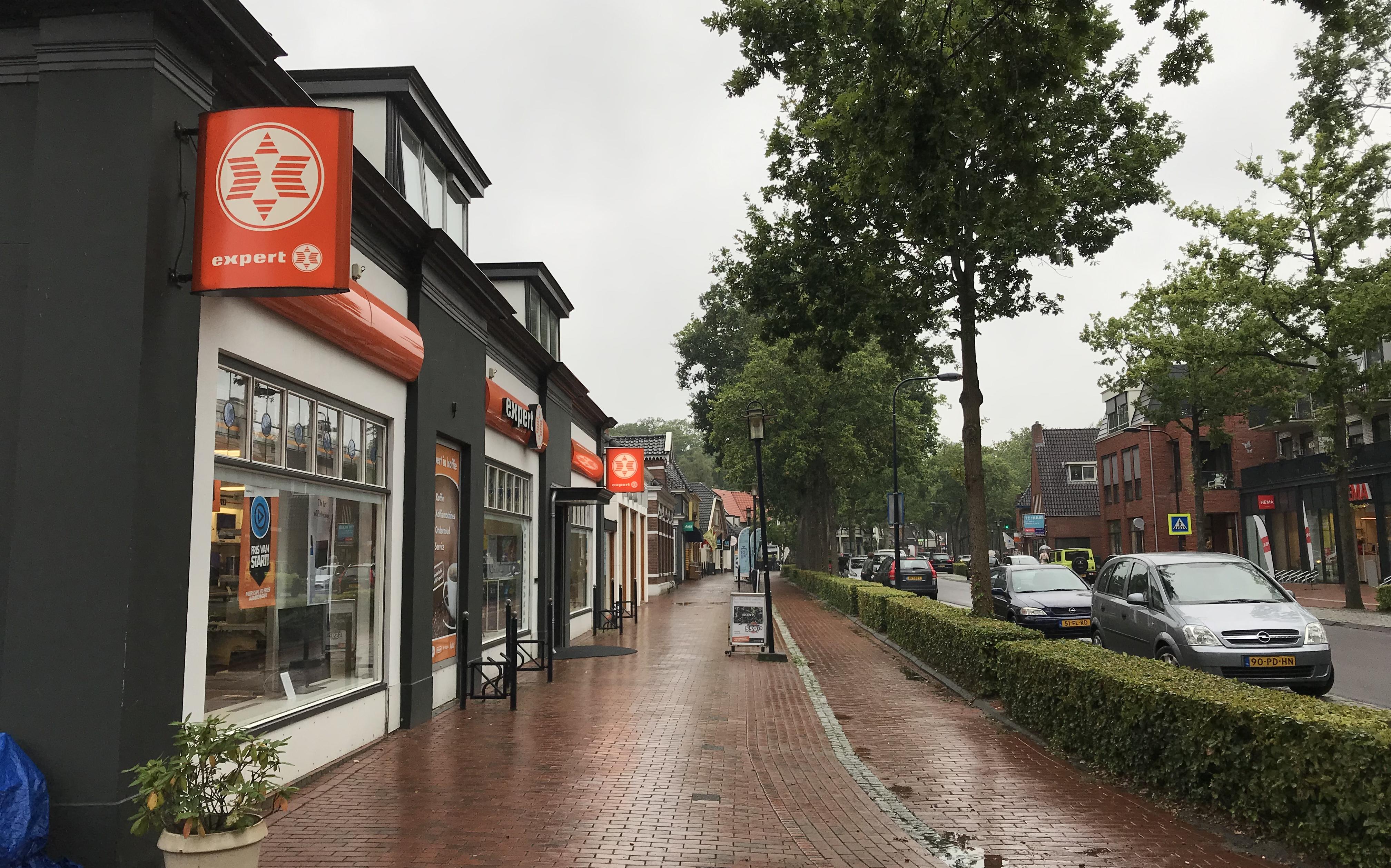 Tynaarlo gaat voor kleiner winkelcentrum Zuidlaren - Dagblad van het